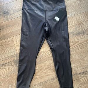 90 Degree By Reflex Black shimmer Leggings